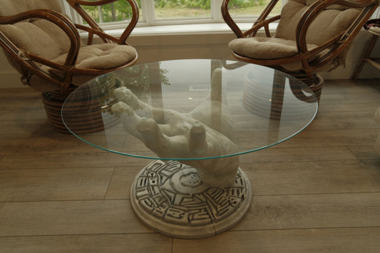 HAND COFFEE TABLE