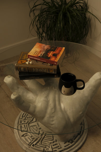 HAND COFFEE TABLE
